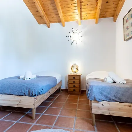 Casa Prana With Pool And Yoga/sun Deck Aljezur