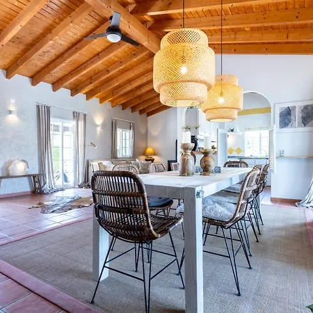 Vila Casa Prana With Pool And Yoga/sun Deck