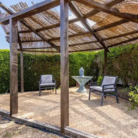 Vila Casa Prana With Pool And Yoga/sun Deck
